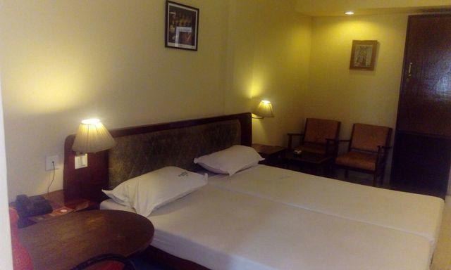 Hotel Regency トリバンドラム エクステリア 写真
